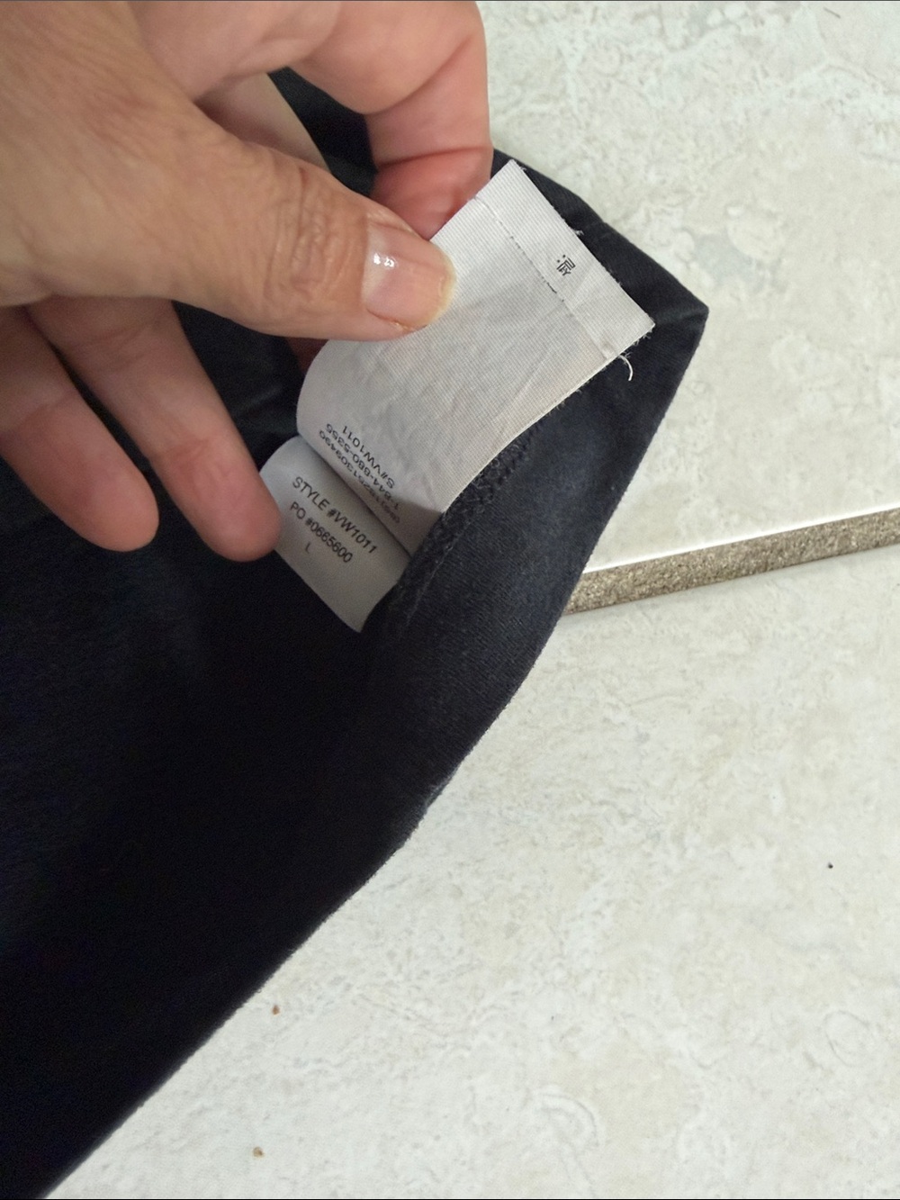 Vuori Black Crewneck Tee - Picture 6 of 6